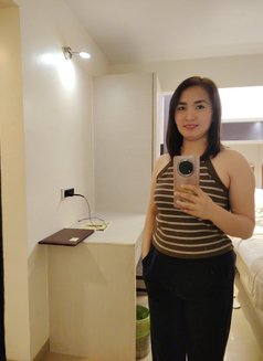 Agatha - escort in Manila Photo 4 of 6