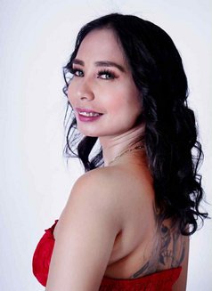 Agatha - puta in Makati City Photo 8 of 21