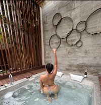 Agatha new - escort in Bali Photo 4 of 7