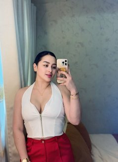 Agatha (Tight Pussy Just Arrived) - escort in Singapore Photo 14 of 15