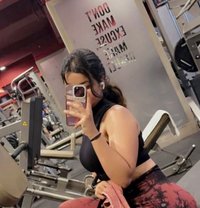 Age 22 Malika i am independent - escort in New Delhi