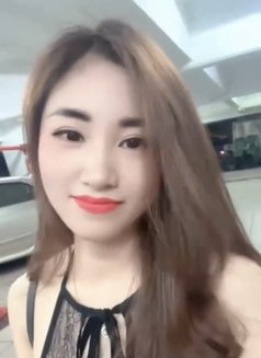 Agela - escort in Cairo Photo 2 of 4