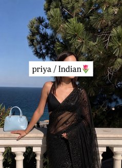 Agency Maya/ High profile only - Agencia de putas in New Delhi Photo 3 of 17