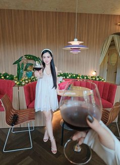 Nina out call - puta in Chiang Mai Photo 3 of 6