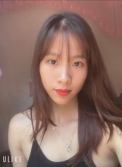 Aghata - escort in Kuwait Photo 2 of 4