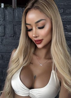 Agi - escort in Taipei Photo 7 of 11