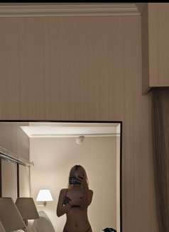 Agiiii - puta in Macao Photo 6 of 7