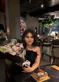 Agis Arvella - Acompañantes transexual in Jakarta Photo 1 of 8