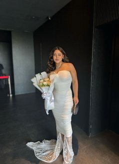 Agis Arvella - Acompañantes transexual in Jakarta Photo 4 of 8