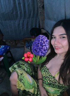 Agua simple beautiful discreet - puta in Cebu City Photo 6 of 7