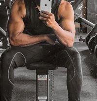 Agustiya - Acompañantes masculino in Ahmedabad