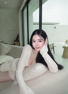 Ah Muay - escort in Taipei Photo 3 of 5