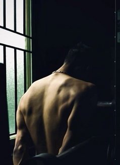 Ahaan Giggolo - cute , experienced - Male escort in Mumbai Photo 4 of 6