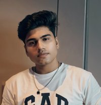 Ahaan - Male escort in Mumbai