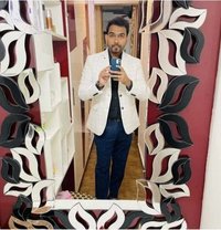 Ahaan - Acompañantes masculino in Gurgaon