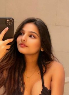 SARIKA TRUE INDIAN GIRL(FULL GFE OWO CIM - escort in Mumbai Photo 1 of 4