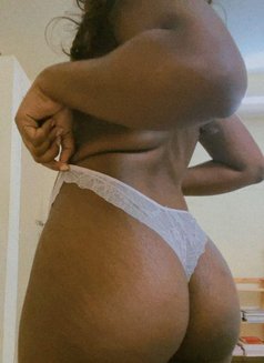 Ahasya Kaushi (Cam Girl) - escort in Colombo Photo 6 of 6