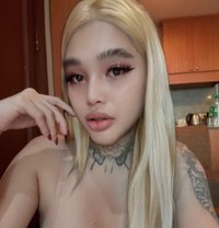 Ahegao - puta in Makati City Photo 8 of 10