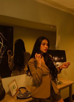 Ahegao - escort in Makati City Photo 14 of 19
