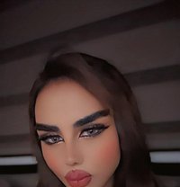 Ahlam احلام - Transsexual escort in Riyadh