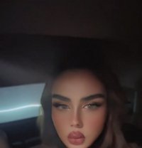 Ahlam احلام - Transsexual escort in Riyadh