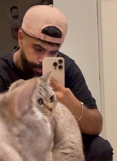 Ahmad Jo97 - Male escort in Dubai Photo 4 of 4