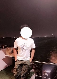 Ahmad - Male escort in Amman Photo 3 of 4