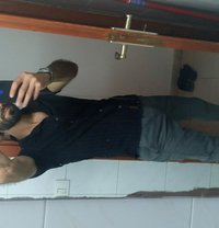 Ahmad - Male escort in Beirut