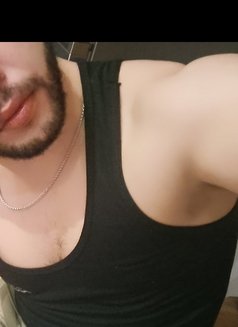 Ahmad Top - Male escort in Beirut Photo 1 of 4