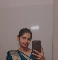 ꧁♛𝐌𝐀𝐇𝐈 Ahmadabad 𝙏𝙍𝙐𝙎𝙏𝙀𝐃♛꧂ - puta in Ahmedabad