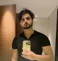 Ahmdyar - Acompañantes masculino in Dubai