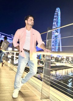 Ahmdyar - Acompañantes masculino in Dubai Photo 13 of 18