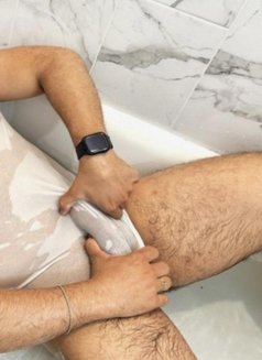 Ahmdyar - Acompañantes masculino in Dubai Photo 2 of 18