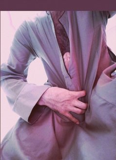 Ahmed - masseur in Cairo Photo 8 of 8