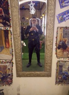 Ahmed - Male escort in Cairo Photo 3 of 5