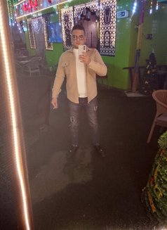 Ahmed - Male escort in Cairo Photo 5 of 5