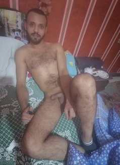 Ahmed - masseur in Cairo Photo 4 of 6