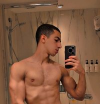 Ahmed - Male escort in Riyadh