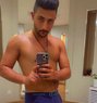 Ahmed - Acompañantes masculino in Dubai Photo 4 of 4