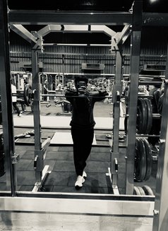 Ahmed - Male companion in Surat Photo 4 of 8