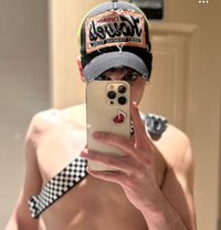 Ahmed - Male escort in Muscat