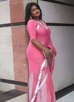 Ahmedabad Mature Call Girls - escort in Ahmedabad Photo 1 of 2