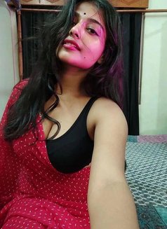 Ahmedabad Vip Independend Escort Hotel A - puta in Ahmedabad Photo 1 of 2