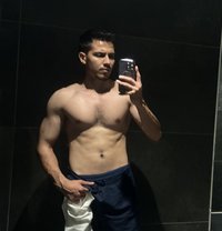 Ahmet - Male escort in İstanbul