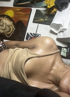 Ahva_Grande - Transsexual escort in Pasig Photo 20 of 21