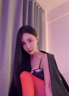 Aiby Jin - Transsexual escort in Hong Kong Photo 4 of 6