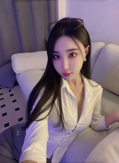 Aiby Jin - Acompañantes transexual in Hong Kong Photo 9 of 10