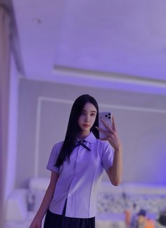 Aiby Jin - Male escort in Hong Kong Photo 2 of 5