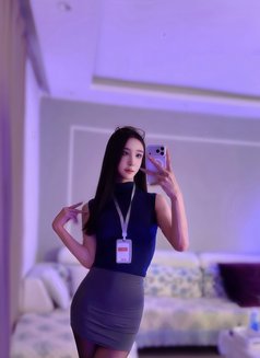 Aiby Jin - Male escort in Hong Kong Photo 4 of 5