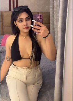 Aida Ass Full Service - puta in Al Manama Photo 2 of 5